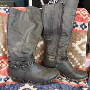 Rampage Gray Wide Calf boots 9.5